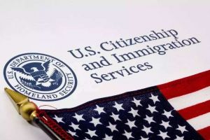 美国公民及移民服务局或将在6月初重新开放